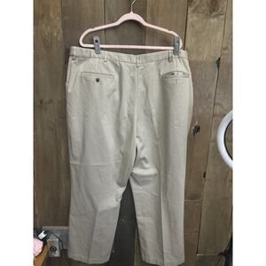 Haggar Men's Performance Straight Fit Pant, Khaki, 44 x 30